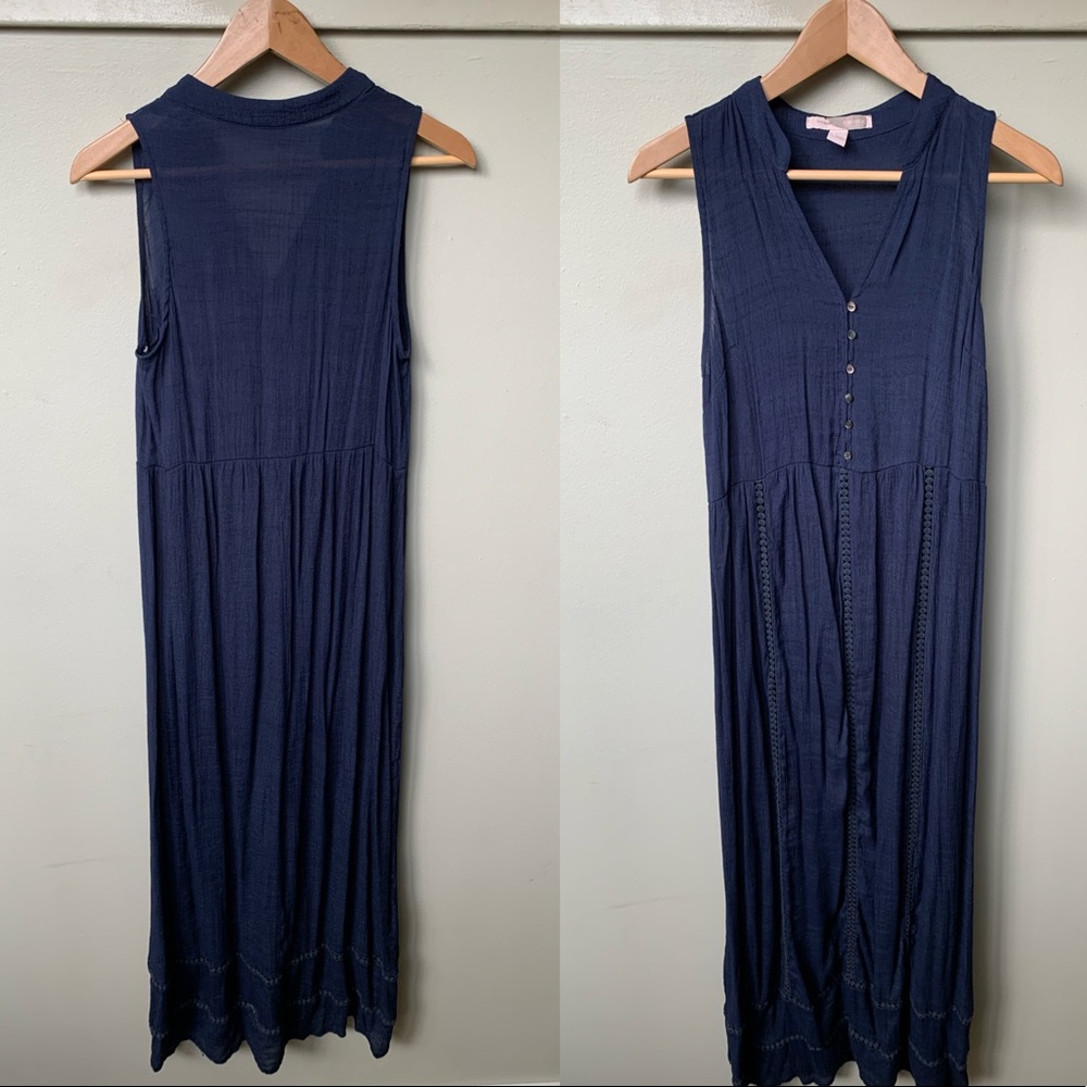Forever 21 Navy Blue Sleeveless Maxi Dress